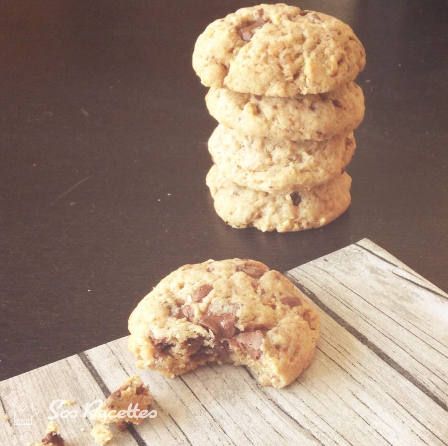 Cookies chocolat au lait et nougatine Sos Recette