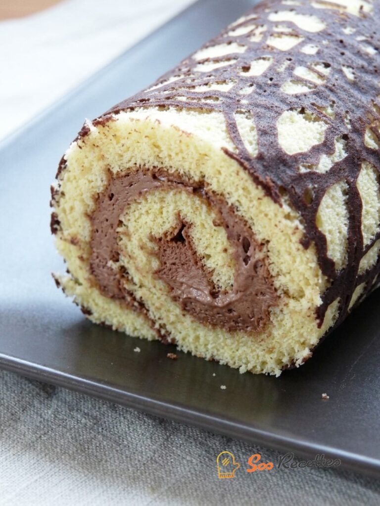 Dessert de Pâques - roulé décoré au cacao