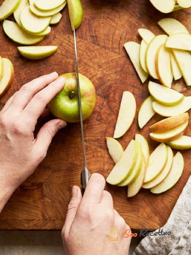 Gâteau aux pommes renversé aux épices